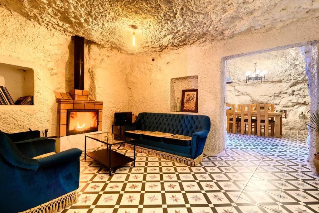 Cueva Con Jacuzzi A 20 Minutos De Valencia Villa Benaguacil Exterior foto