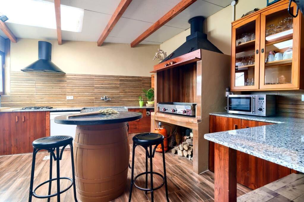 Cueva Con Jacuzzi A 20 Minutos De Valencia Villa Benaguacil Exterior foto