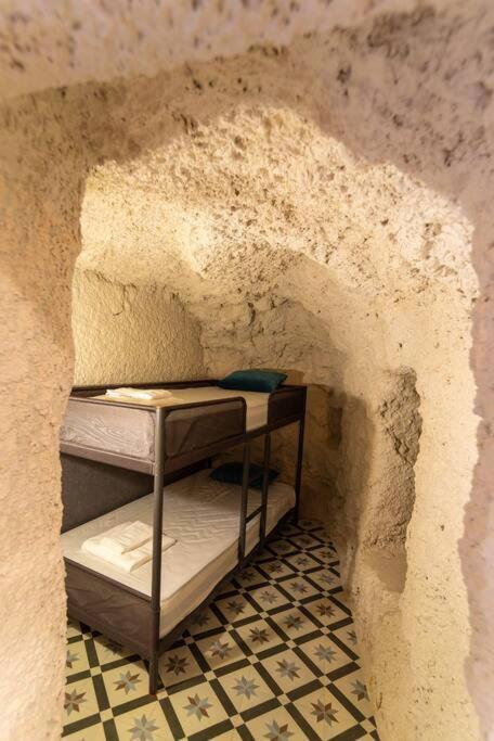 Cueva Con Jacuzzi A 20 Minutos De Valencia Villa Benaguacil Exterior foto