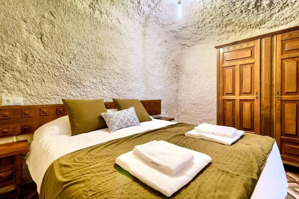 Cueva Con Jacuzzi A 20 Minutos De Valencia Villa Benaguacil Exterior foto